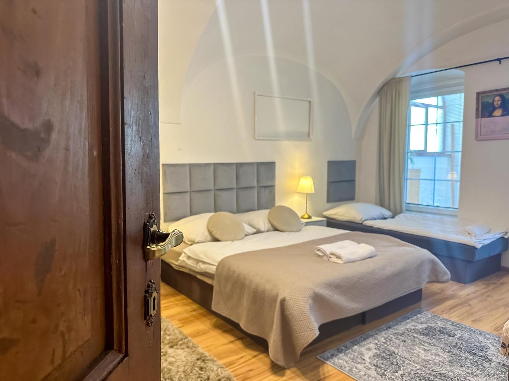 Old Town Apt. A/C And Parking Μπάνσκα Μπίστριτσα Εξωτερικό φωτογραφία